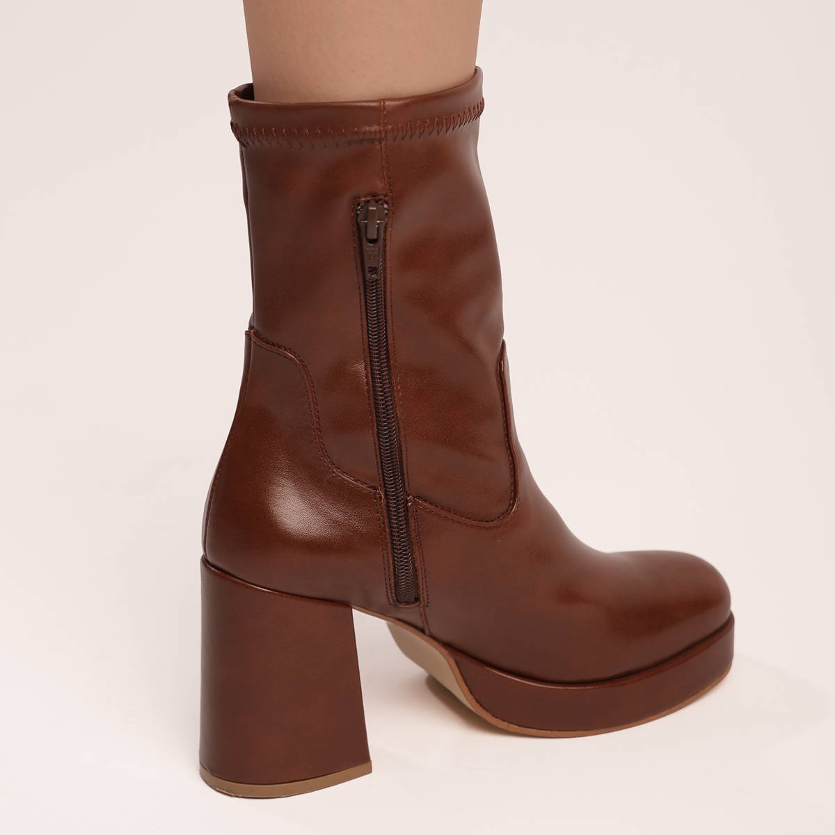 BOTIN TACON MUJER SUZY LOVE 8502 MADERA