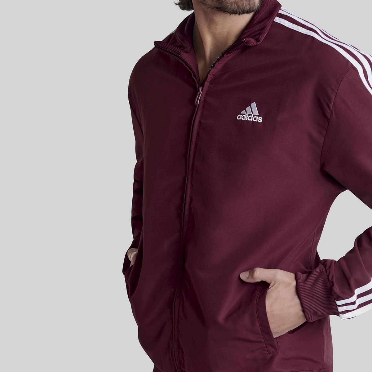 CONJUNTO HOMBRE ADIDAS WEAR IC6752 VINO/NEGRO