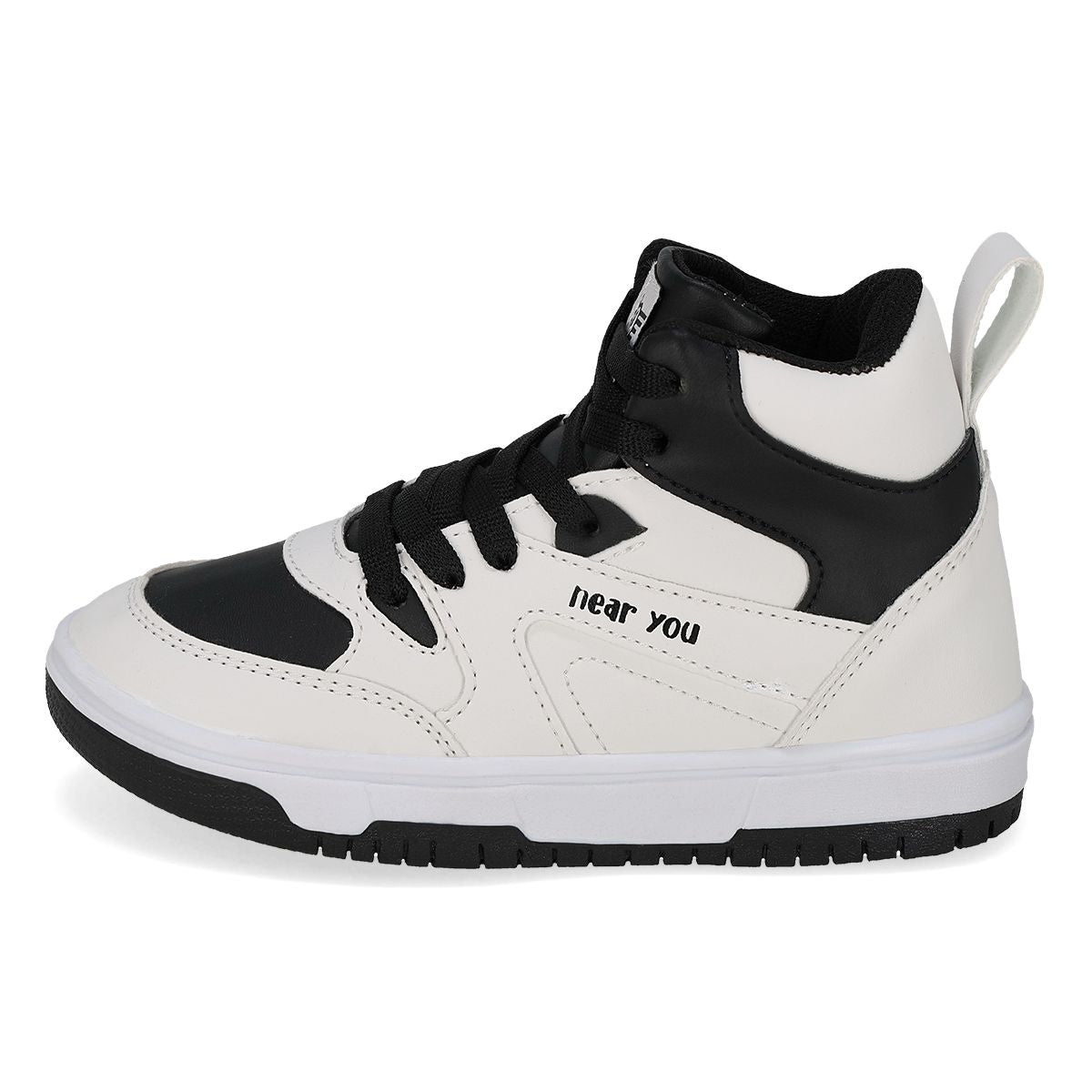 URBANO INFANTIL PLAYKIDS LEBRON BLANCO/NEGRO-OUTLET
