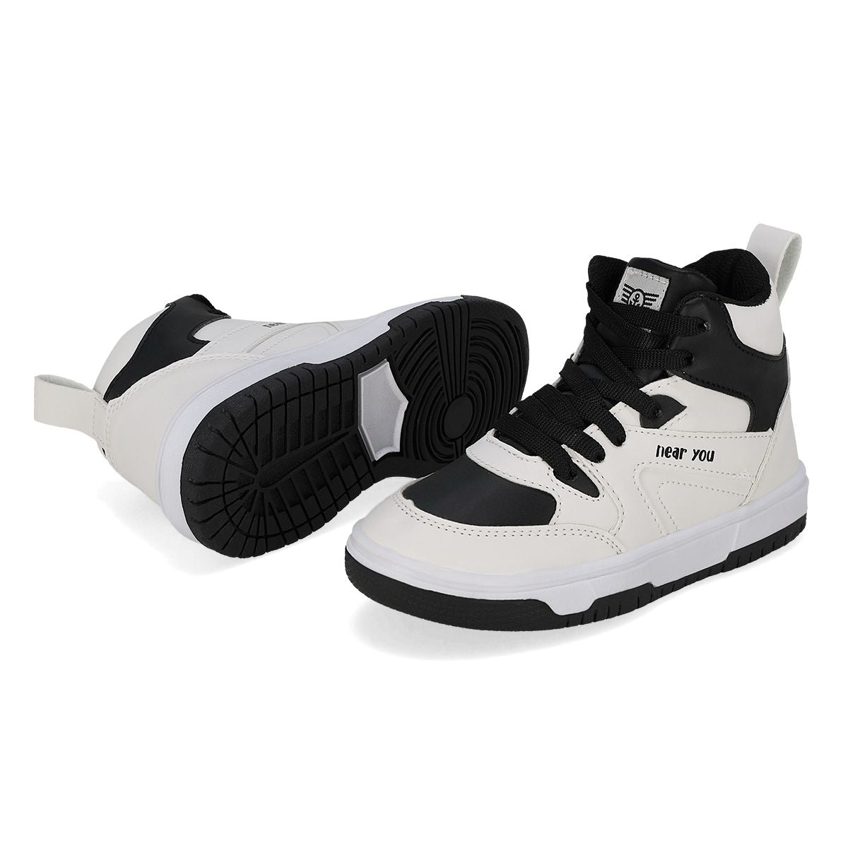 URBANO INFANTIL PLAYKIDS LEBRON BLANCO/NEGRO-OUTLET
