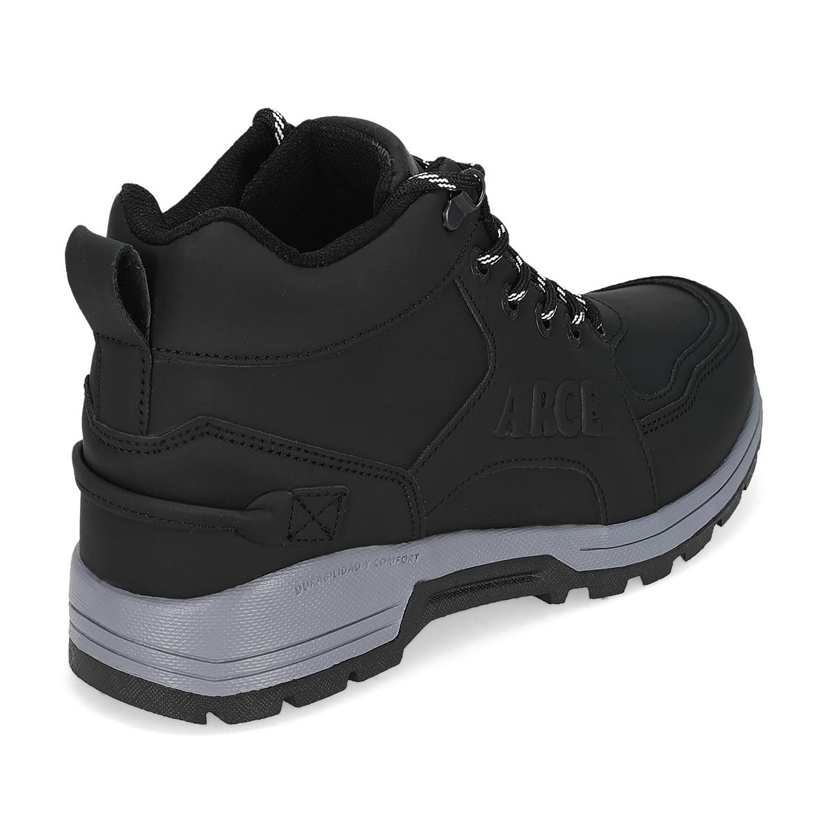 BOTA HIKING HOMBRE ARCE STRONG NEGRO
